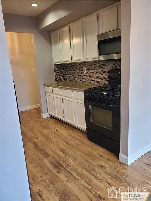 2 bed, 2.0 bath, $2,300 — Photo 4