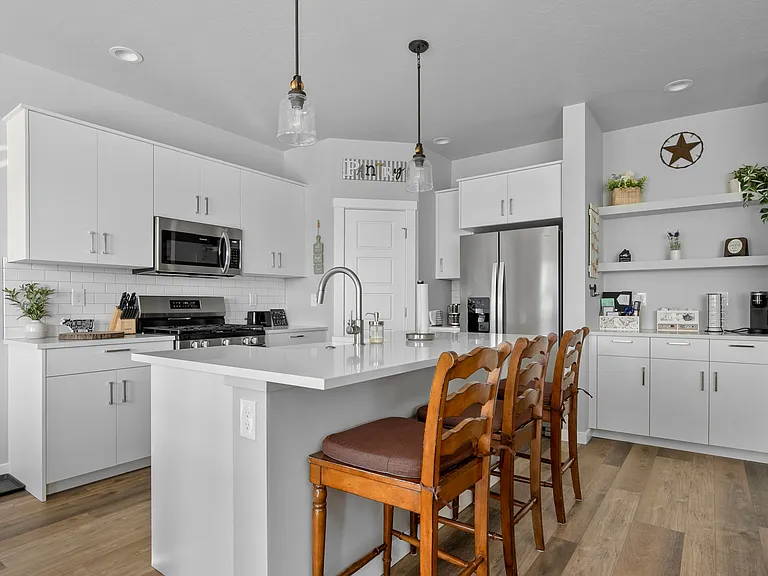 10649 W Garganey Dr — Photo 10