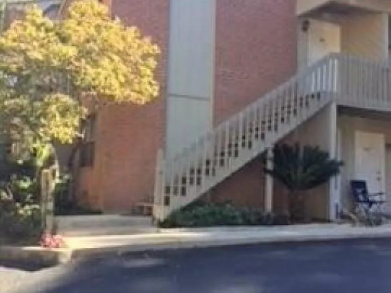 512 Lake Forest Blvd #G226 — Photo 1