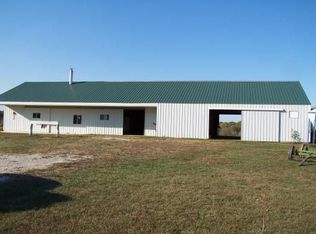 14233 Hilton Ave, La Plata, MO 63549
