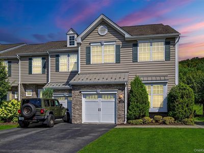 1328 Glastonbury Lane, Fishkill, NY, 12524