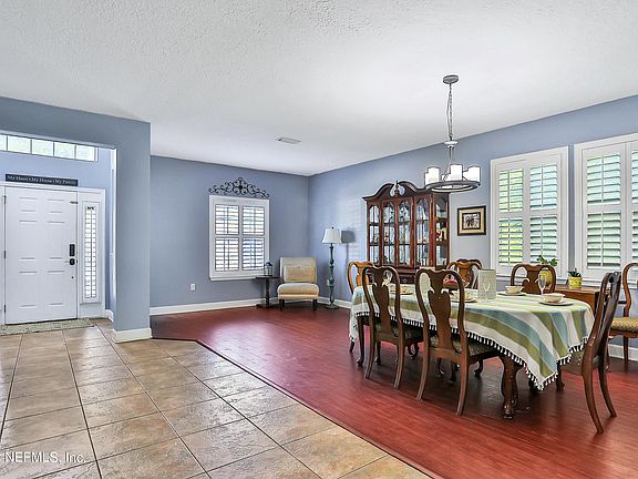 5th image of 709 Spruce Pine Ln