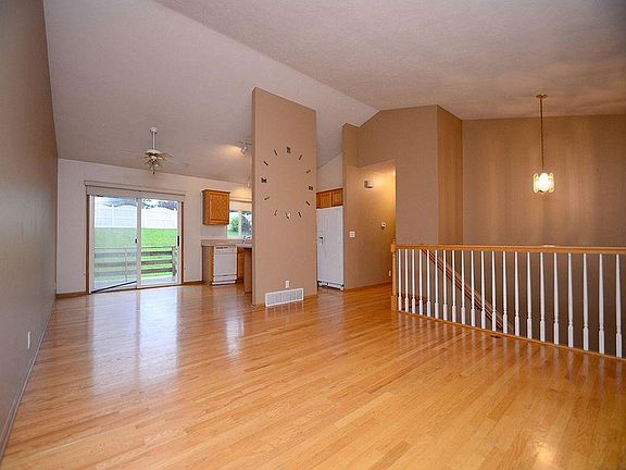 3rd image of 5402 S 191st Ave