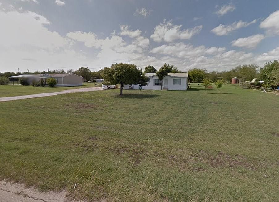 2nd image of 18780 Doubletree Dr