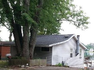 68446 Dailey Rd, Edwardsburg, MI 49112