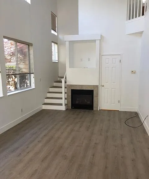 25561 Brookshire Dr — Photo 4