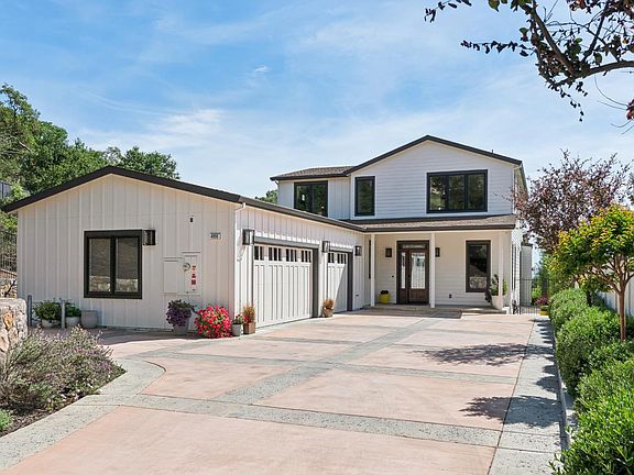 2nd image of 4990 Lakepointe Circle