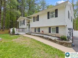 268 Turkey Ridge Dr, Kunkletown, PA 18058