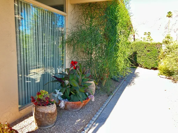 46185 Highway 74 APT 23, Palm Desert, CA 92260