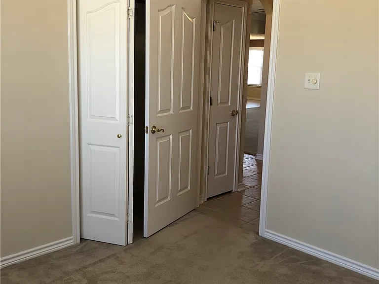 2379 Kendal Green Cir — Photo 13