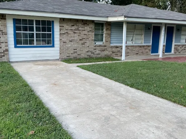 2702 Houston St, Orange, TX 77630