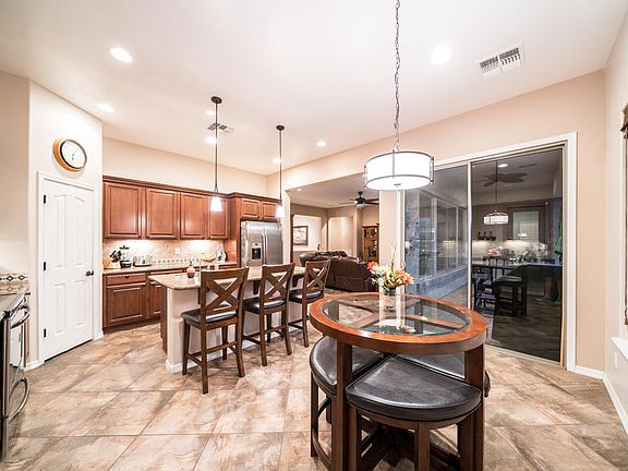 Kitchen Breakfast Nook