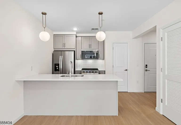 70 Ridgedale Ave #204 — Photo 4