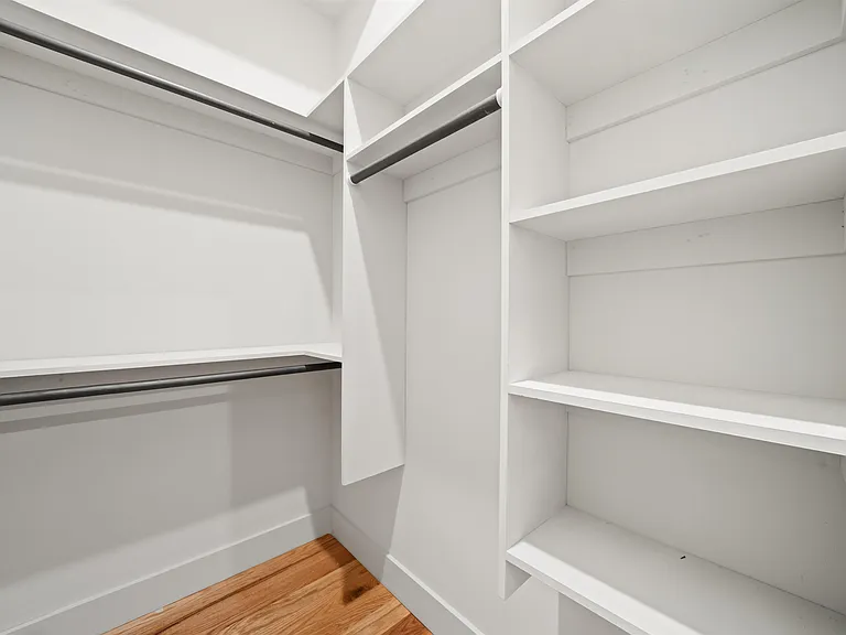 424 Woodlawn Ave #2 — Photo 7