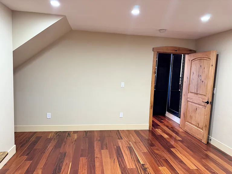3294 Stony Point Rd — Photo 15