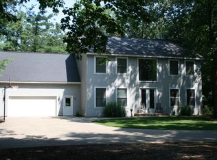 6429 Destin Ct, Saugatuck, MI 49453
