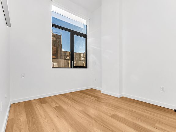 4th image of 1010 Pacific St APT 117