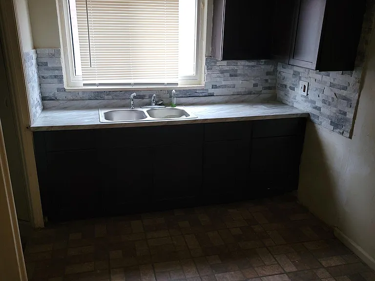 12698 Woodmont Ave — Photo 5