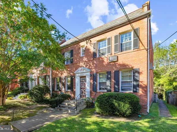 4016 47th St NW APT 1, Washington, DC 20016