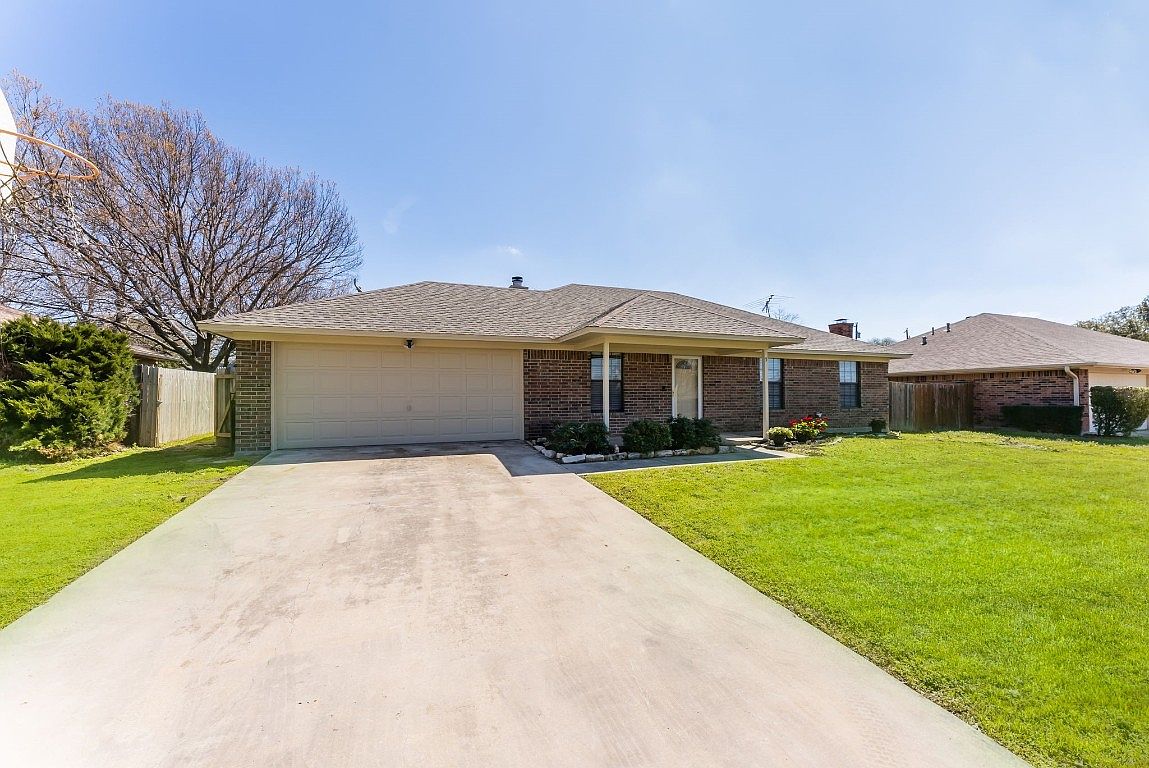 5 W Sharon Dr, Krum, TX 76249 Zillow