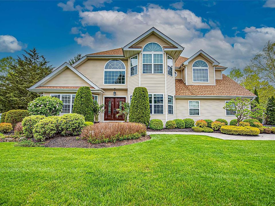 1st image of 71 Sweetgum Lane