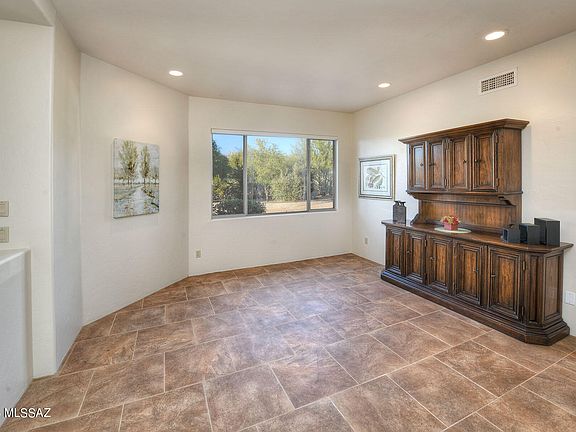4th image of 3085 N Madera Mesa Pl