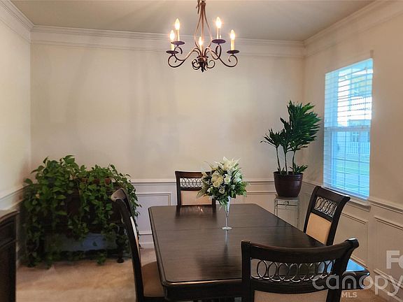 5th image of 4223 Craighill Ln #74