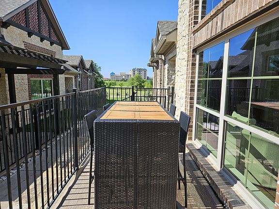 5th image of 4211 Pavonia Ln