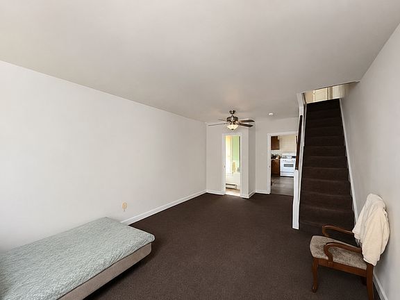 3rd image of 30 Mechanics Ave