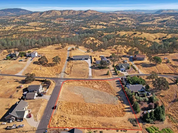 3228 Arrowhead St, Copperopolis, CA 95228