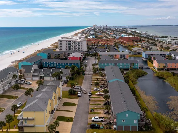 1695 Bulevar Mayor, Pensacola Beach, FL 32561