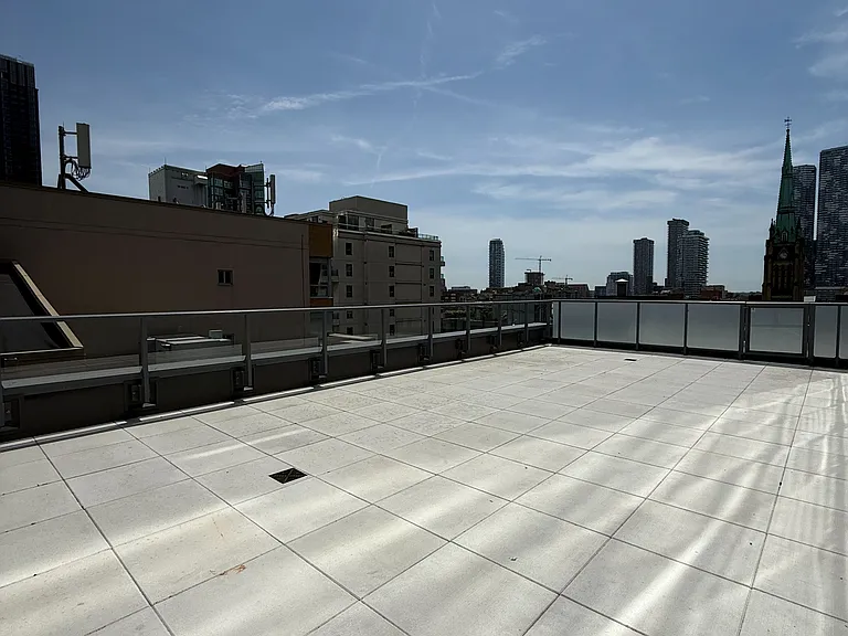 89 Church St #907 — Photo 3