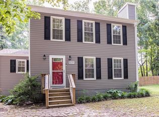 809 Vickilee Ct, North Chesterfield, VA 23236