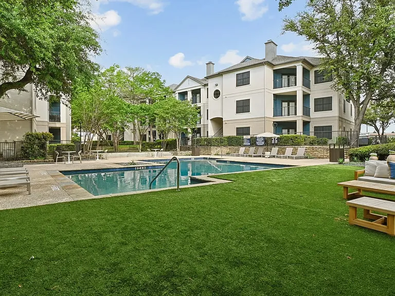 18958 Dallas Pkwy #1 — Photo 26