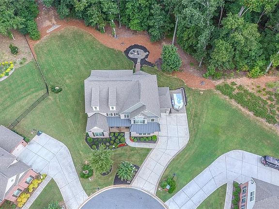 4th image of 6160 Farrier Ct