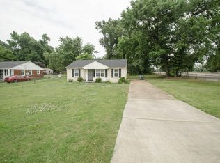 4932 Fairley Rd, Memphis, TN 38109