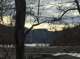 6 Old State Rd TRLR 109, Highland Falls, NY 10928