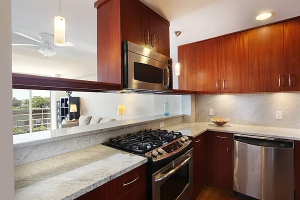 Sold by Corcoran | media 14