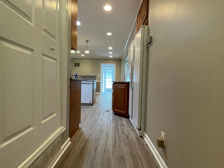 1116 Robinson Rd — Photo 22