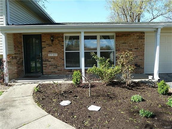 There is a grand total of 1411 sq ft of living space.