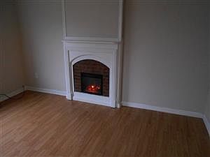 1st image of 1105-1107 Oak St