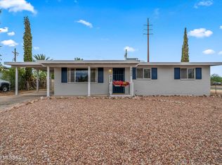 7902 E Winnepeg Dr, Tucson, AZ 85730
