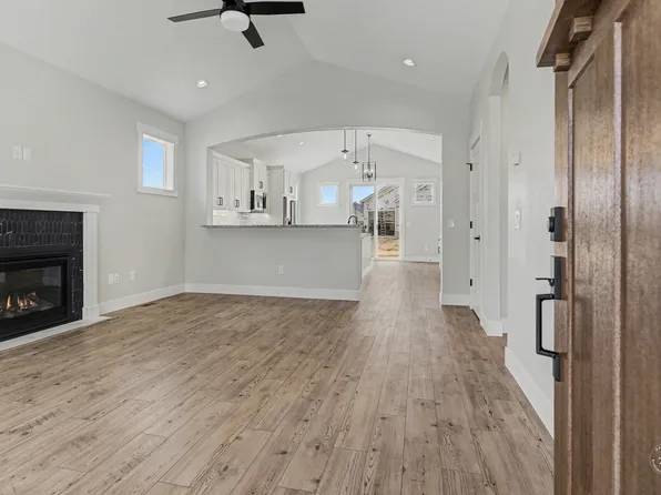 2909 Adam Run Ave, Helena, MT 59601