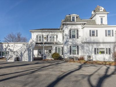337 Stevens St APT C, Lowell, MA, 01851