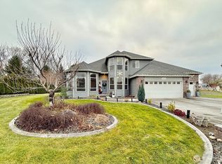 Riverhills, Pasco, WA 99301