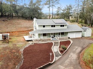 3229 W Dry Creek Rd, Healdsburg, CA 95448