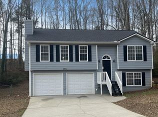 5568 Elderberry Ln, Flowery Branch, GA 30542