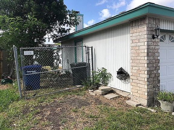2nd image of 6105 Angus Dr