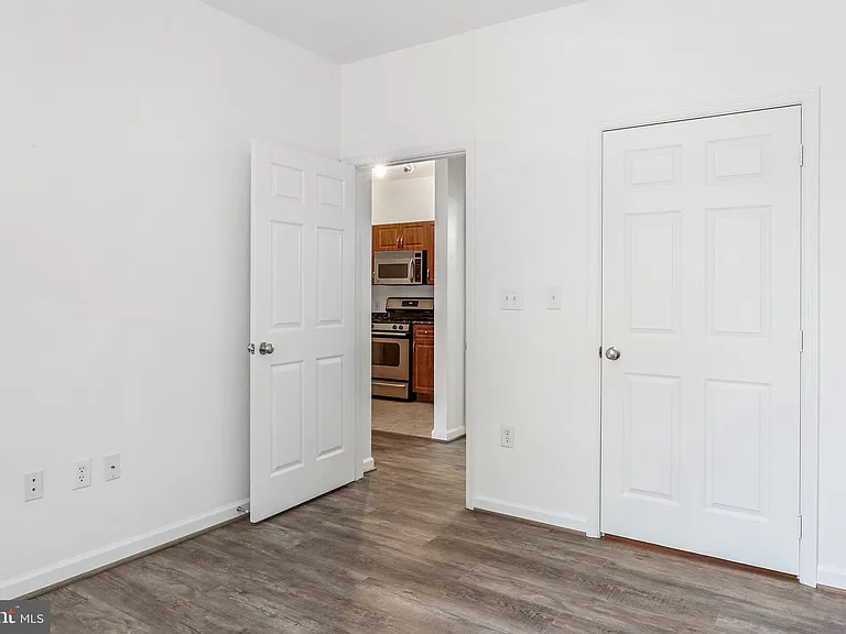 12929 Centre Park Cir #118 — Photo 9