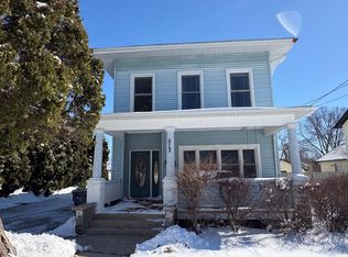 513 Center Ave, Janesville, WI 53548